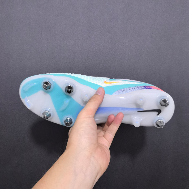 Chuteira Nike Phantom 6 GX Elite SG
