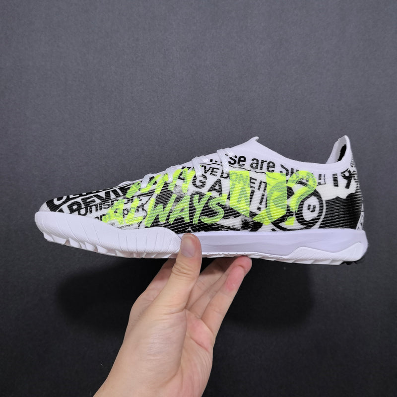 Chuteira Puma Ultra 5 Society FG