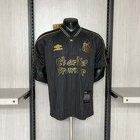 Camisa Santos x Charlie Brown Jr. 24/25 - Jogador