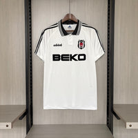 Camisa Retrô do Besiktas 1996/1997