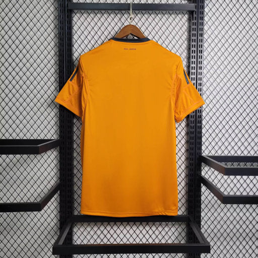 Camisa Retrô do Real Madrid 2013/2014
