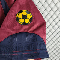 Camisa Retrô do West Ham 2010