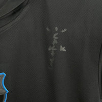 Camisa Oficial do Barcelona 25/26 - Travis Scott