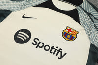 Kit Oficial do Barcelona 24/25 - Treino