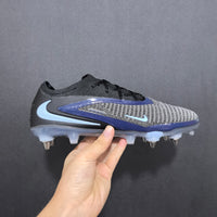 Chuteira Nike Gripknit Phantom GX Elite