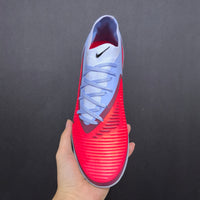 Chuteira Society Nike Phantom 6 Club