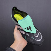 Chuteira Adidas Predator Elite Tongue FG