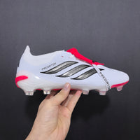 Chuteira Adidas Predator Elite FG