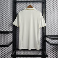 Camisa Retrô do Real Madrid 2011/2012