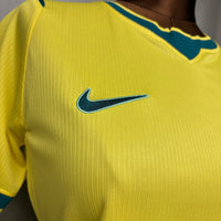 Camisa Feminina Oficial do Brasil 2026 Baby Look - Copa do Mundo