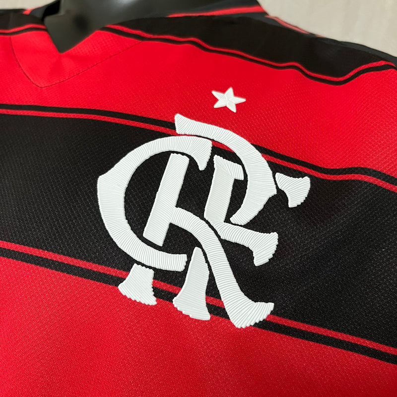 Camisa Oficial do CR Flamengo 25/26 Versão Jogador - Pacth Campeão e Completa com Patrocínios