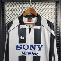 Camisa Retrô da Juventus 1997/1998
