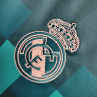 Camisa Retrô do Real Madrid 2017/2018