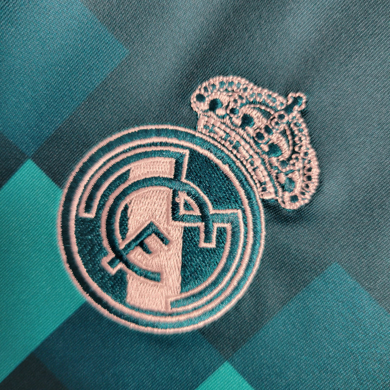 Camisa Retrô do Real Madrid 2017/2018