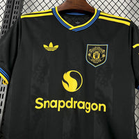 Camisa Oficial do Manchester United 25/26 - Versão Torcedor