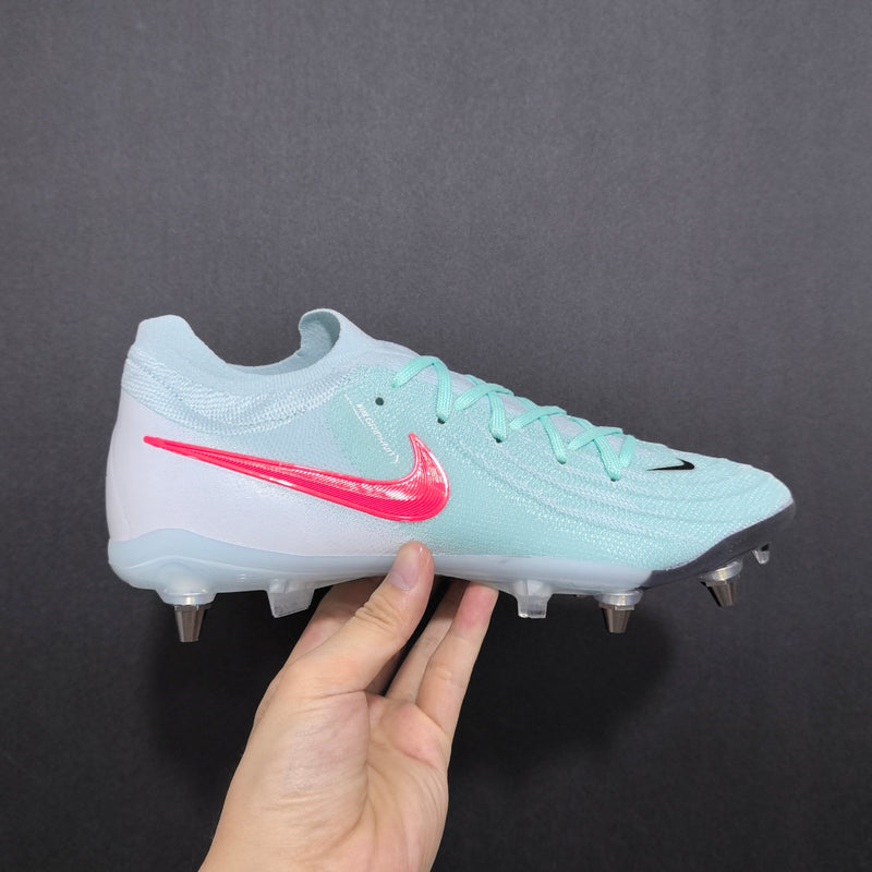 Chuteira Nike Phantom Luna Elite SG