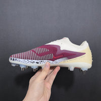 Chuteira Nike Phantom 6 da coleção “United 002” Trava Mista