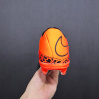 Chuteira Nike Hypervenom Phelon II FG