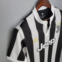 Camisa Retrô da Juventus 2017/2018