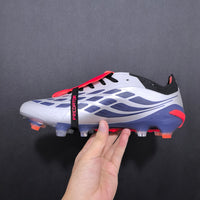 Chuteira Adidas Predator 26 'Teaser Edition'