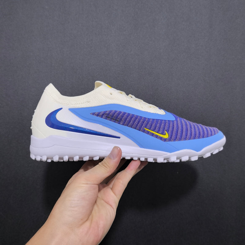 Chuteira Nike Phantom 6 Elite Society TF "Fear Nothing"