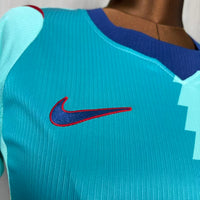 Camisa lll Feminina do Barcelona 26/27 - Baby Look