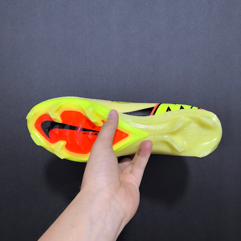 Chuteira Nike Air Zoom Mercurial Vapor 16 Elite FG