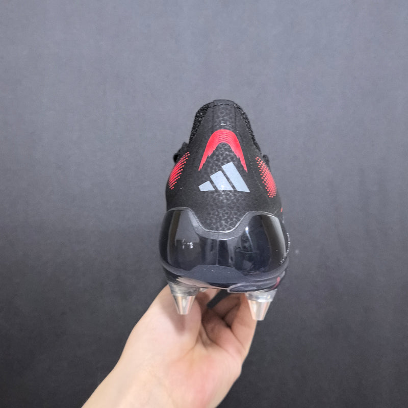 Chuteira Adidas Predator Accuracy SG