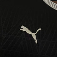 Camisa Oficial do Borussia Dortmound 26/27 - Edição 100 Anos do Rote Erde - antigo estádio do clube