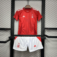 Conjunto Infantil Oficial do Nottingham Forest 24/25 - Kids