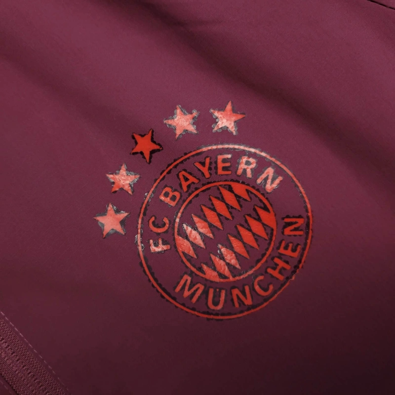 Corta Vento Oficial do Bayern de Munique 25/26