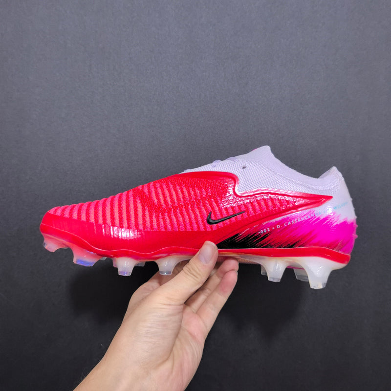 Chuteira Nike Phantom United 002 Campo