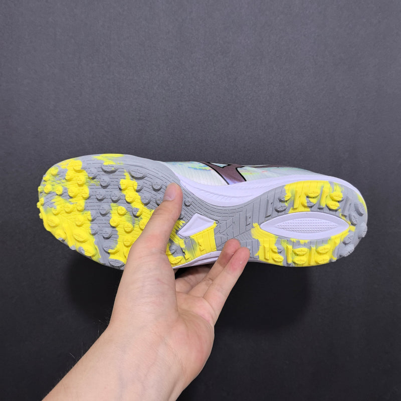 Chuteira Mizuno Alpha Society