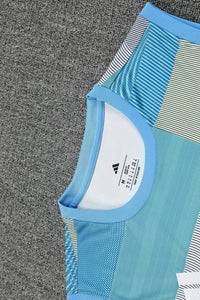 Kit Oficial do Real Madrid 25/26 - Treino