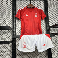 Conjunto Infantil Oficial do Nottingham Forest 24/25 - Kids