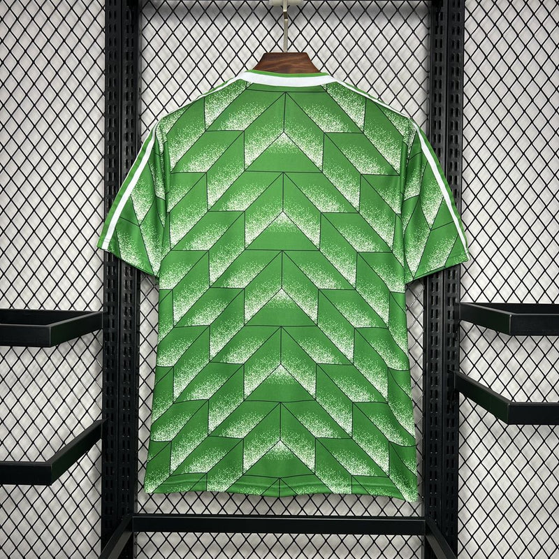 Camisa Retrô da Alemanha 1990
