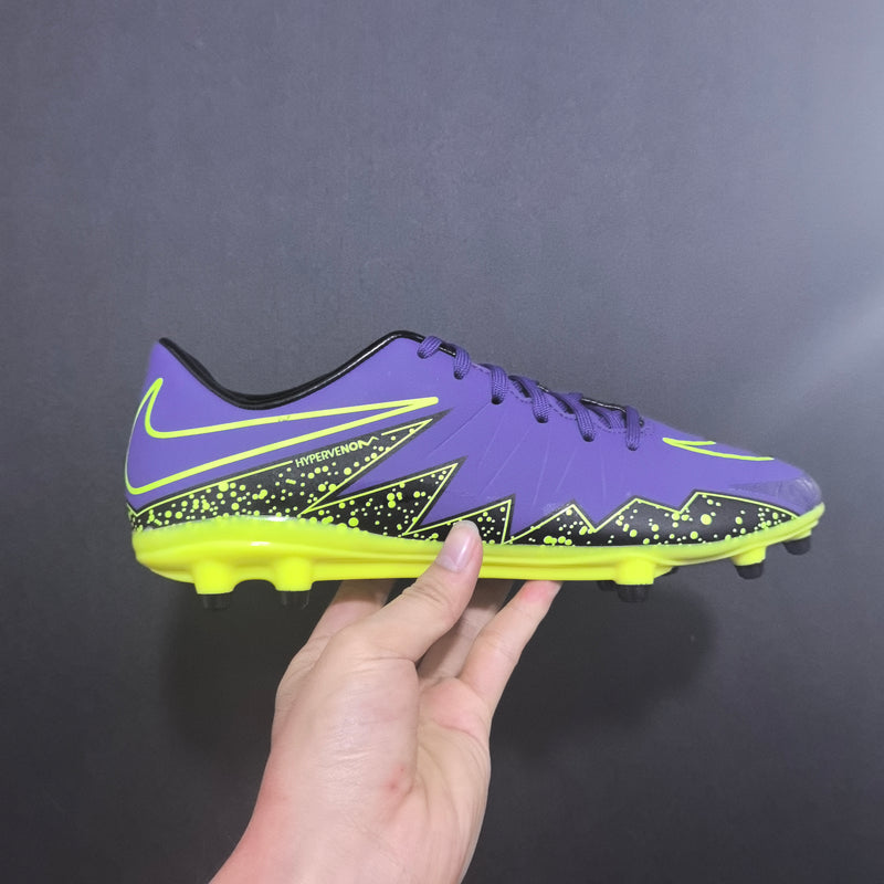 Chuteira Nike HYPERVENOM PHELON II FG