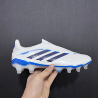 Chuteira Adidas Sem Cadarços Copa 11 Pure de edição limitada