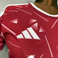 Camisa l Feminina Oficial do Liverpool 26/27 - Baby Look