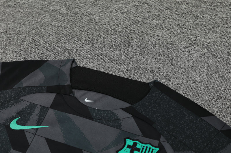Kit Oficial do Barcelona 24/25 - Treino