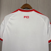 Camisa l Oficial do FC Köln 26/27 - Torcedor
