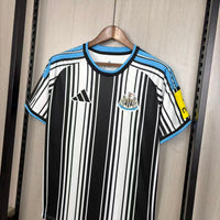 Camisa Oficial do Newcastle 26/27 - Torcedor
