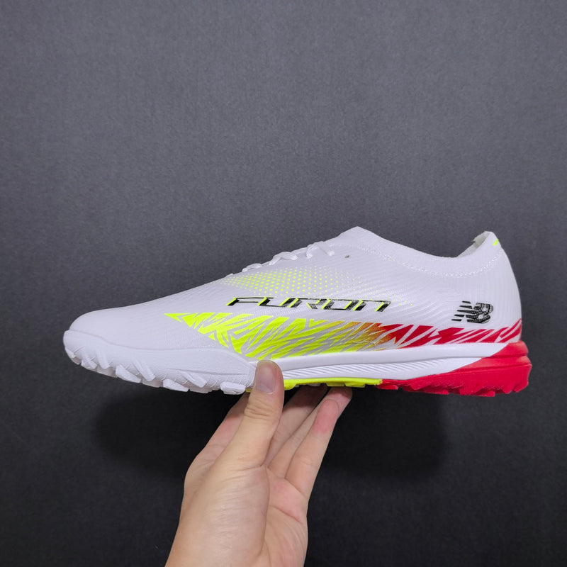 Chuteira Society New Balance Furon Team V8