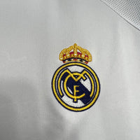 Camisa Retrô do Real Madrid 2005/2006