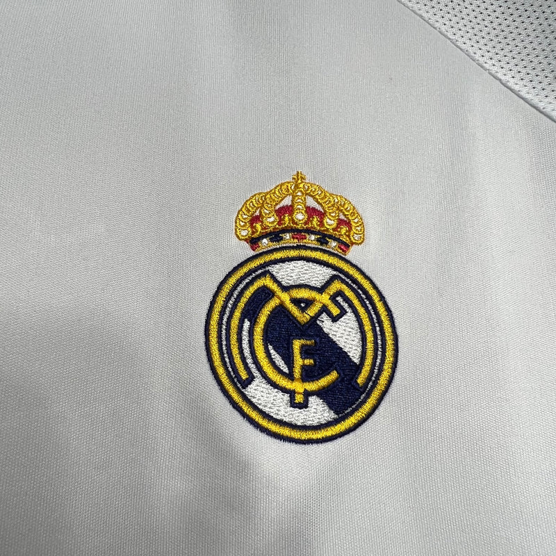 Camisa Retrô do Real Madrid 2005/2006