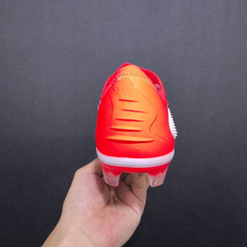 Chuteira Nike Phantom 6 Elite FG