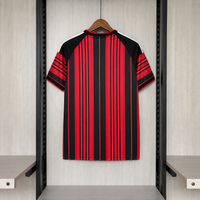 Camisa Oficial do Eintracht Frankfurt 26/27 - Torcedor