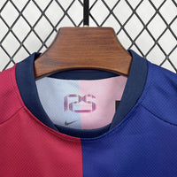 Conjunto Infantil Oficial do Barcelona 25/26 - Travis Scott