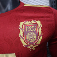 Camisa Oficial do Bayern de Munique 25/26 Manga Longa - 125 Aniversary