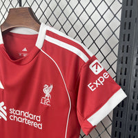 Conjunto Infantil Oficial do Liverpool 25/26 - Kids